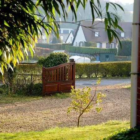 Beautiful Holiday Home In Etretat Near Forest Nyaraló